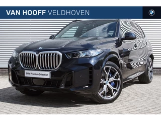 BMW X5 xDrive50e High Executive M Sport Automaat / Panoramadak / Head-Up / Massagefunctie / Trekhaak / Parking Assistant Professional / Soft-Close / Adaptieve LED / Stoelventilatie