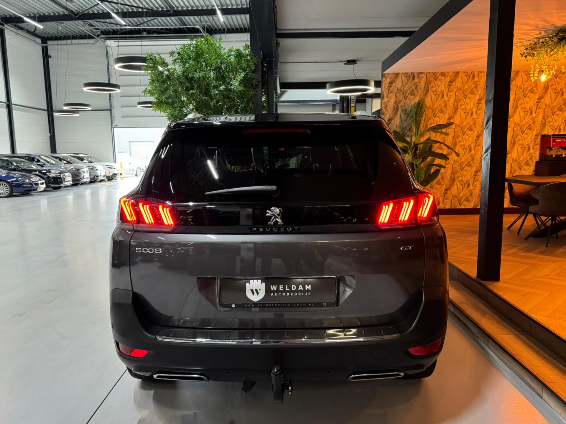 Hoofdafbeelding Peugeot 5008