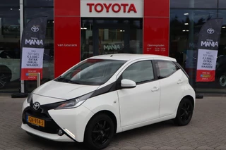 Toyota Aygo X-PLAY 5-DEURS AIRCO CRUISE LM-VELGEN AUDIO-STUURWIELBED. LED-DAGRIJ BLUETOOTH CAMERA