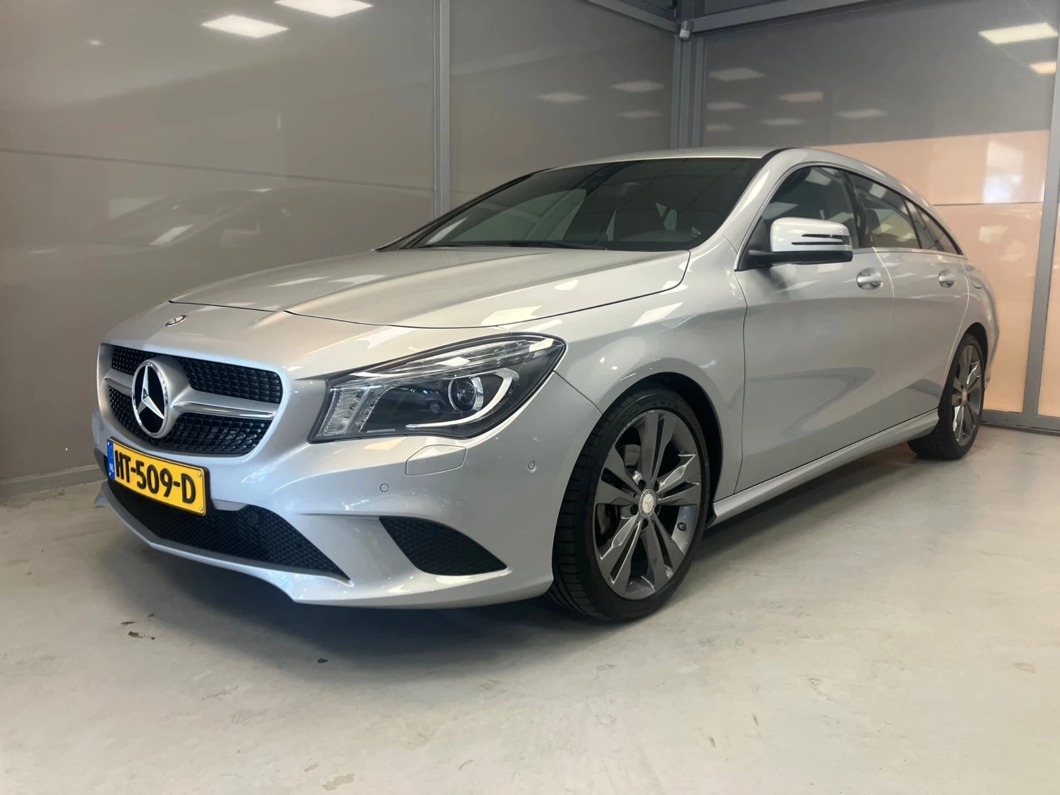 Hoofdafbeelding Mercedes-Benz CLA