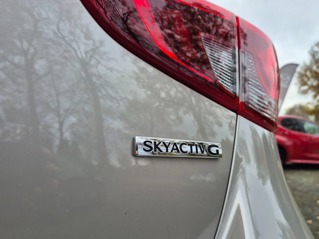 Hoofdafbeelding Mazda 2