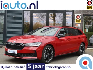 Škoda Superb Combi 1.5 TSI PHEV 204PK Sportline Business Pano/Leder/Matrix LED/Keyless/360/Headup/DCC/ACC/19"/Trekhaak wegkl.