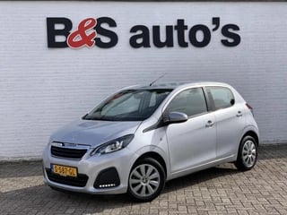 Hoofdafbeelding Peugeot 108 Peugeot 108 1.0 e-VTi Carplay Navigatie Airco 5-deurs 4 seizoenen banden Multi media Led dagrijverlichting