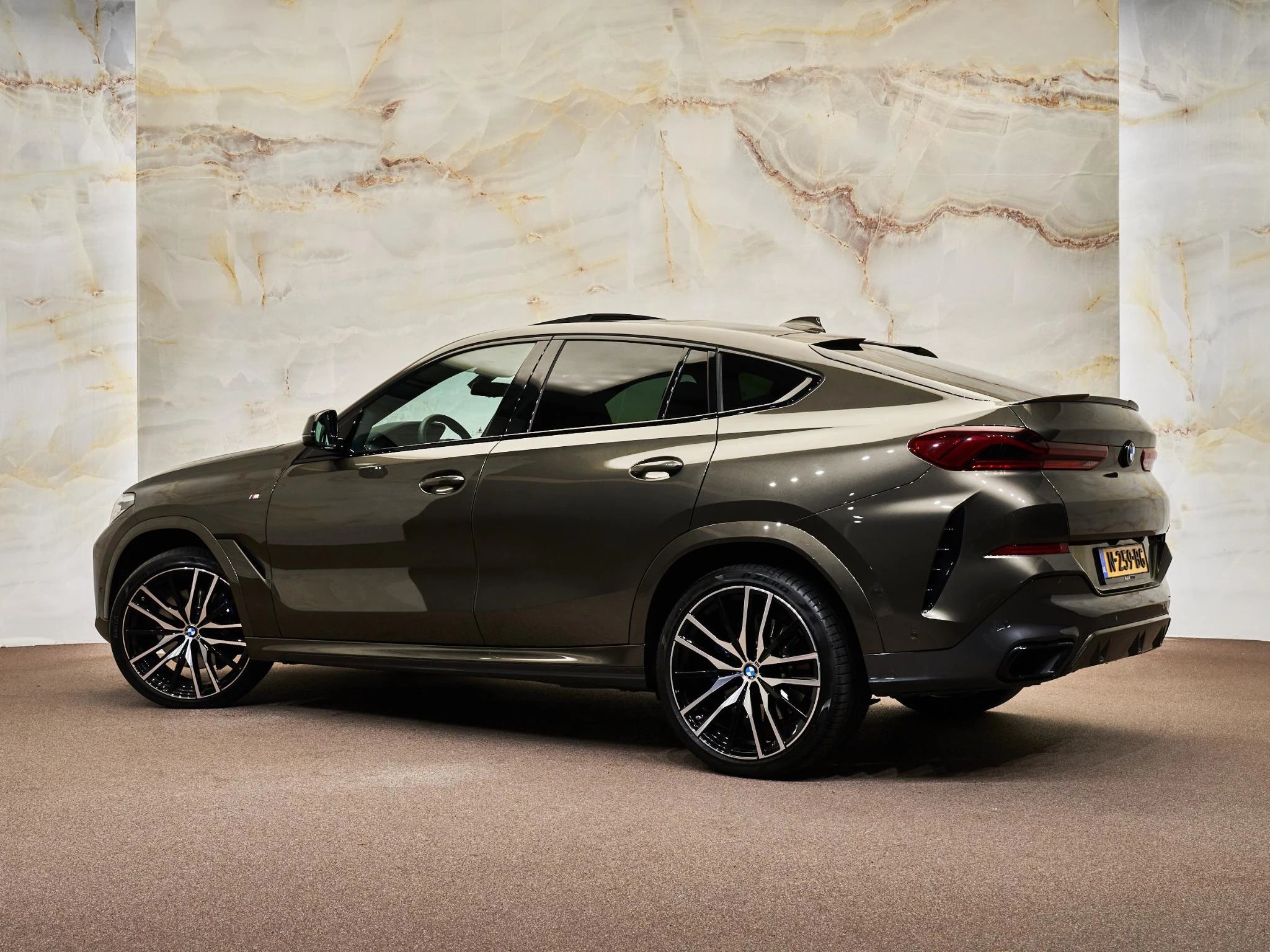 Hoofdafbeelding BMW X6