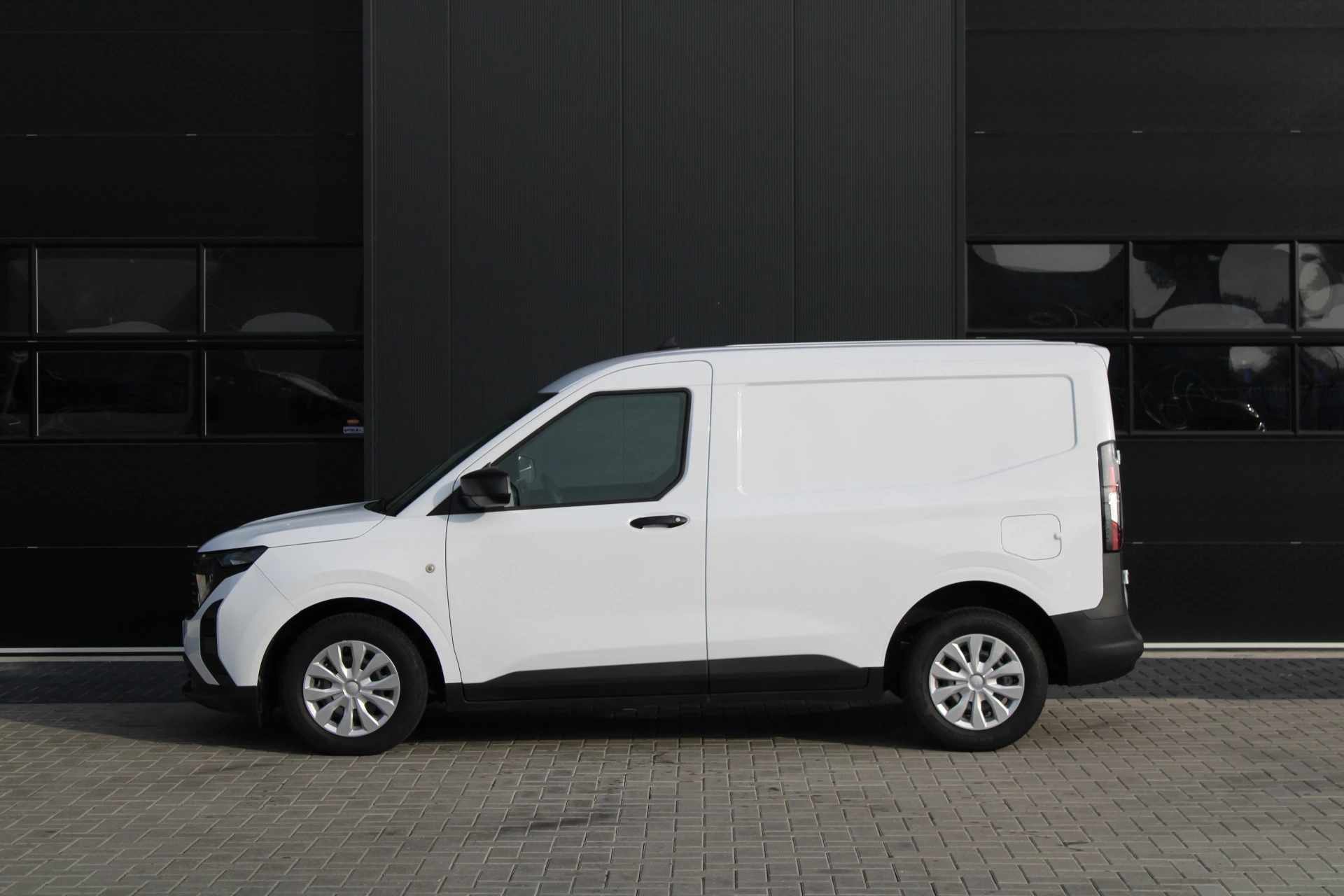 Hoofdafbeelding Ford Transit Courier
