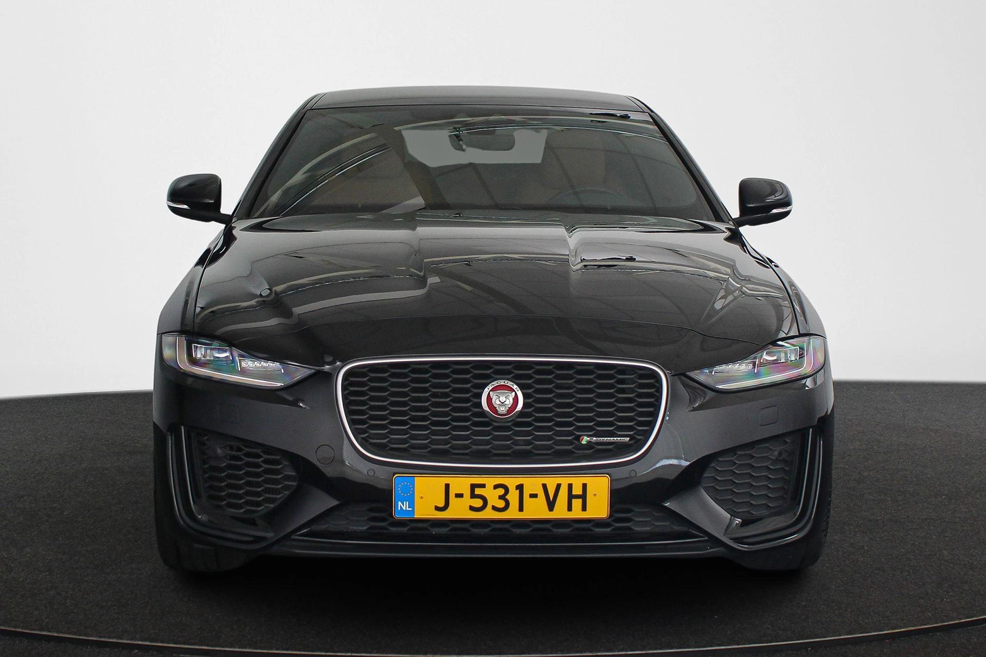 Hoofdafbeelding Jaguar XE