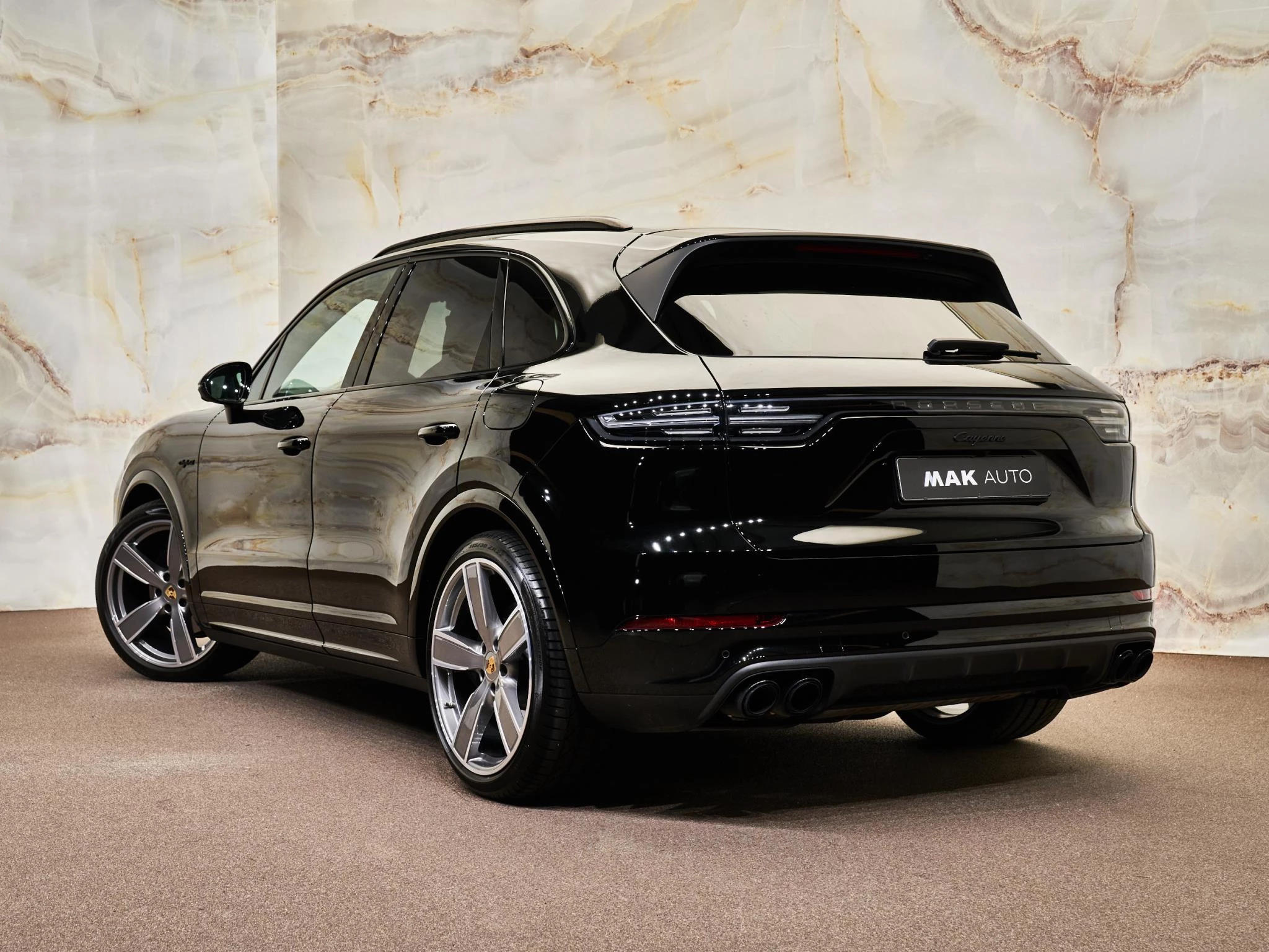 Hoofdafbeelding Porsche Cayenne