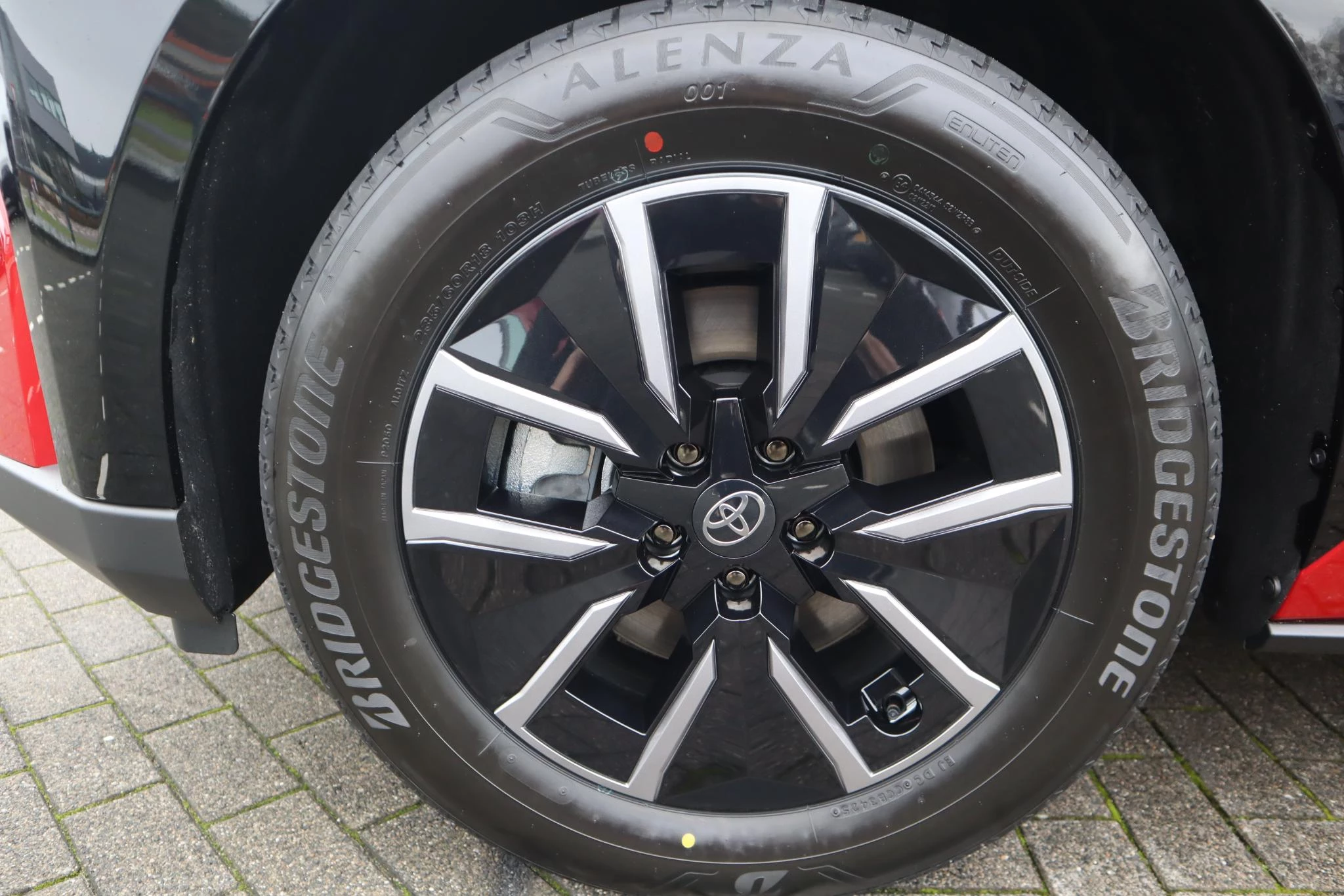 Hoofdafbeelding Toyota bZ4X