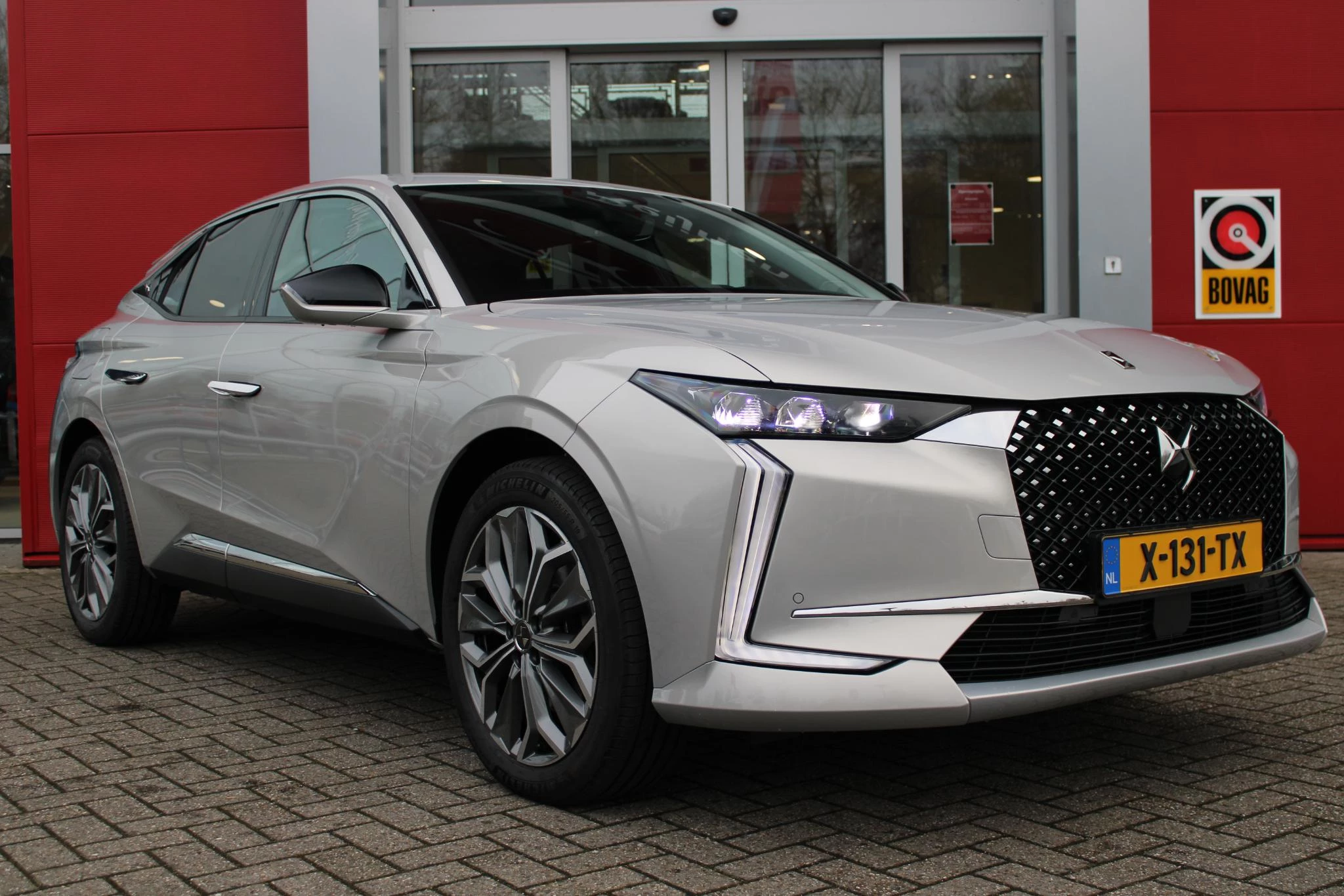 Hoofdafbeelding DS DS 4
