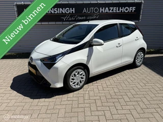 Toyota Aygo 1.0 VVT-i x-play Als nieuw | Airco | Apple Carplay/Android Auto | Bluetooth | Camera | RIJ