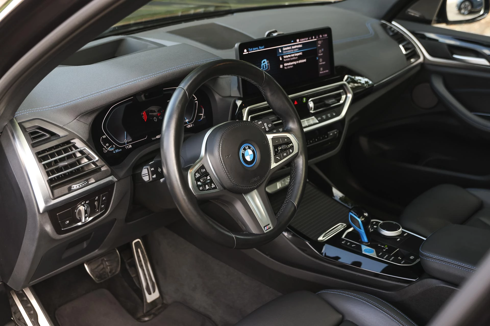 Hoofdafbeelding BMW iX3
