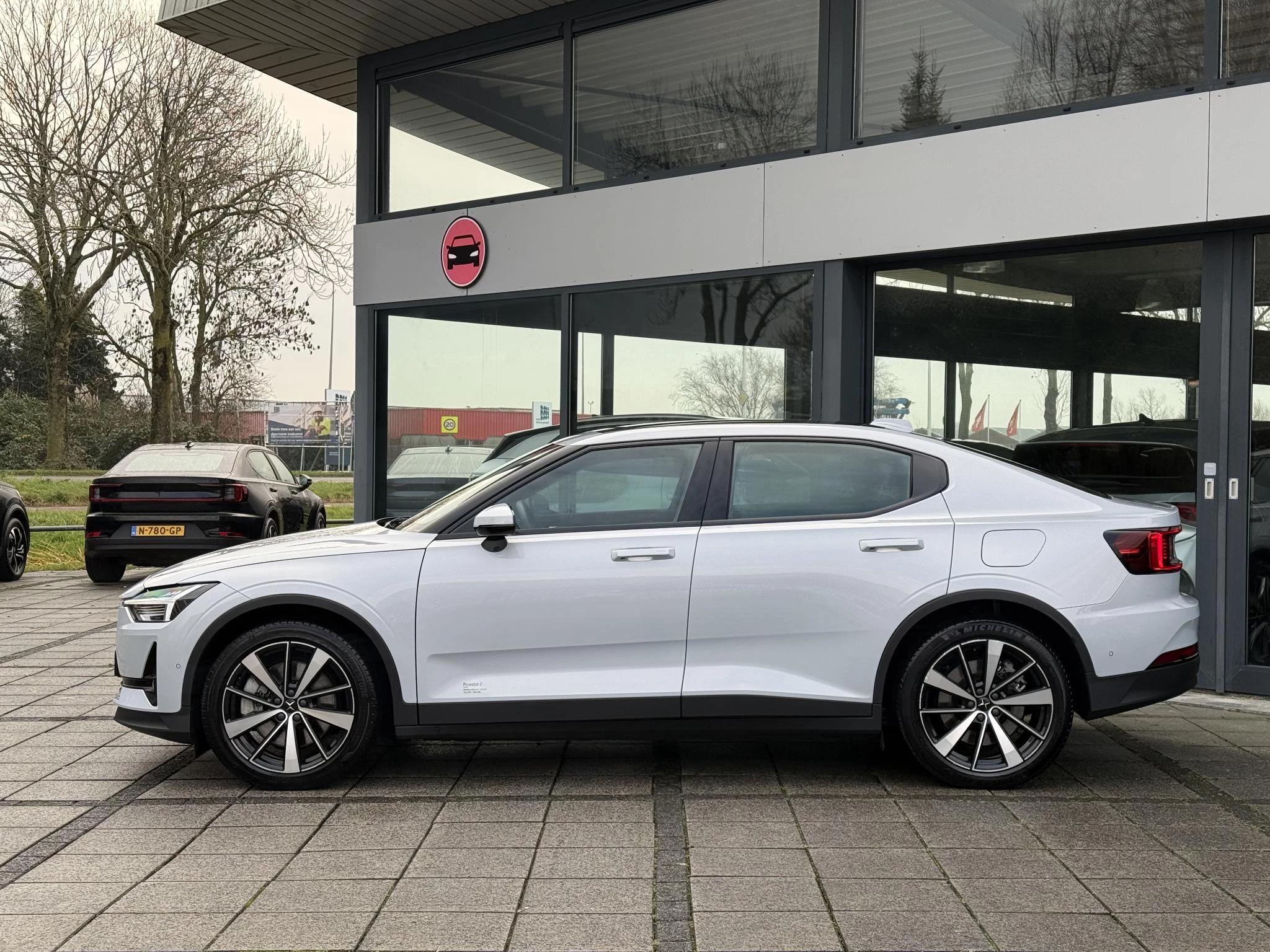 Hoofdafbeelding Polestar 2