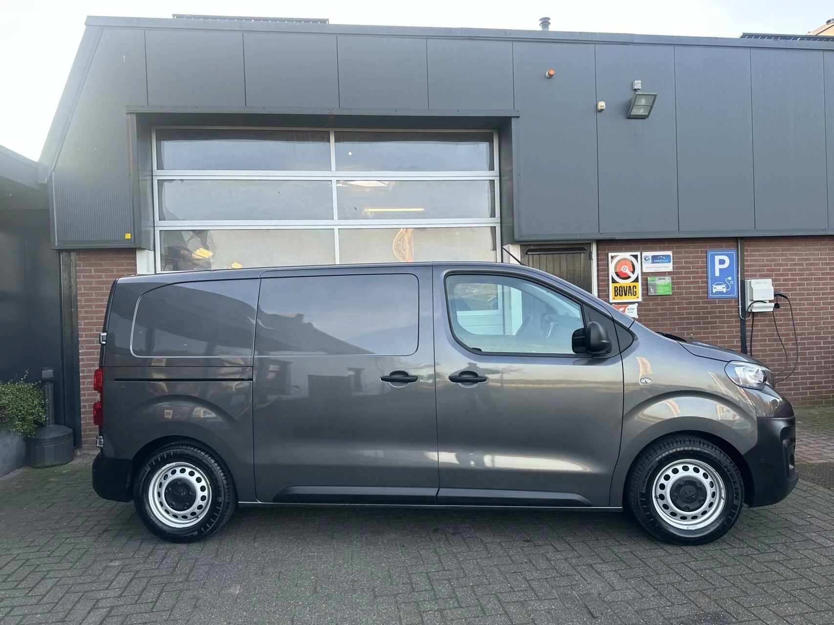 Hoofdafbeelding Peugeot Expert