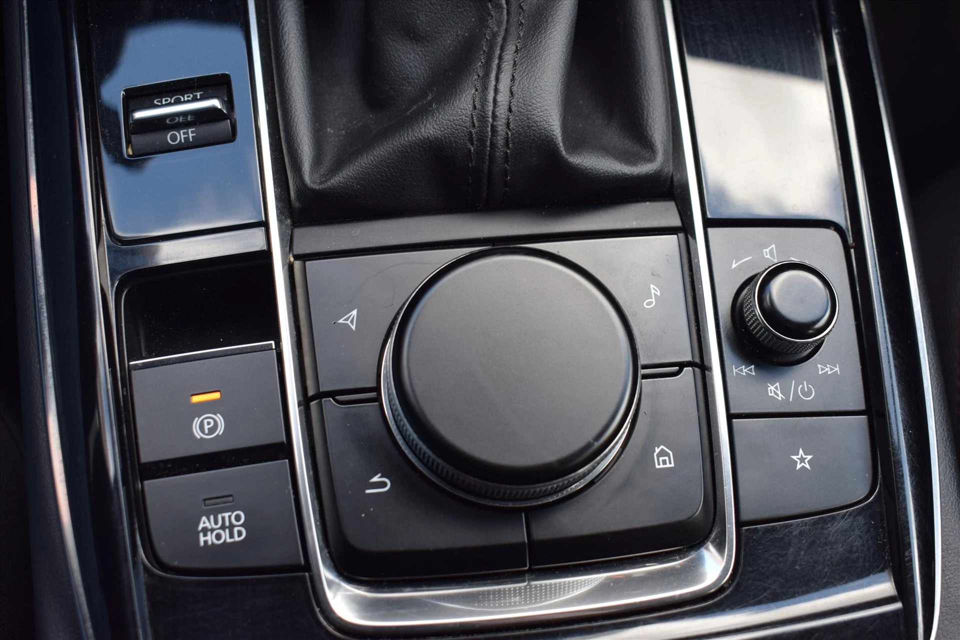 Hoofdafbeelding Mazda CX-30