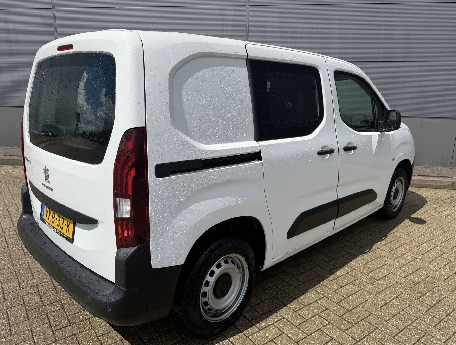 Hoofdafbeelding Peugeot Partner