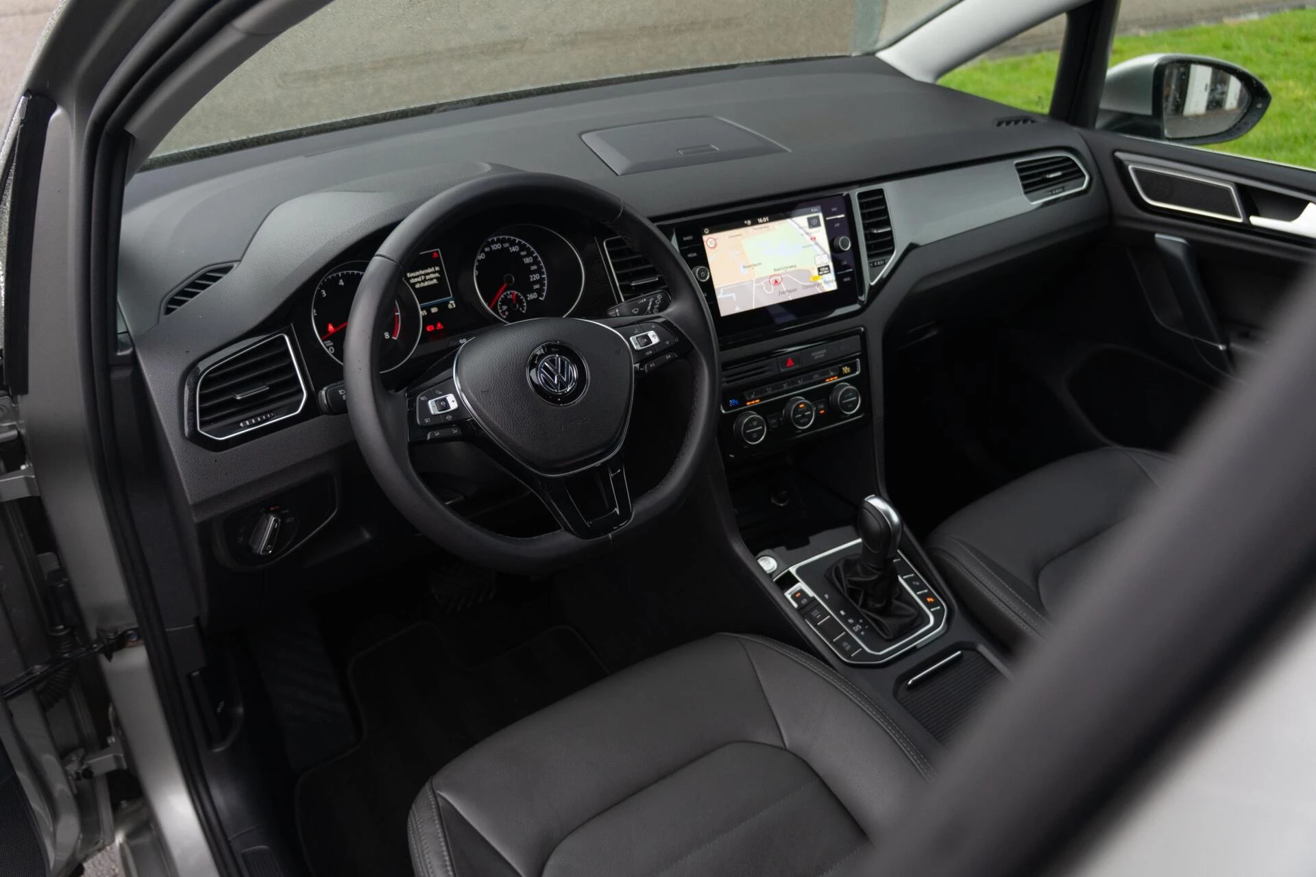 Hoofdafbeelding Volkswagen Golf Sportsvan