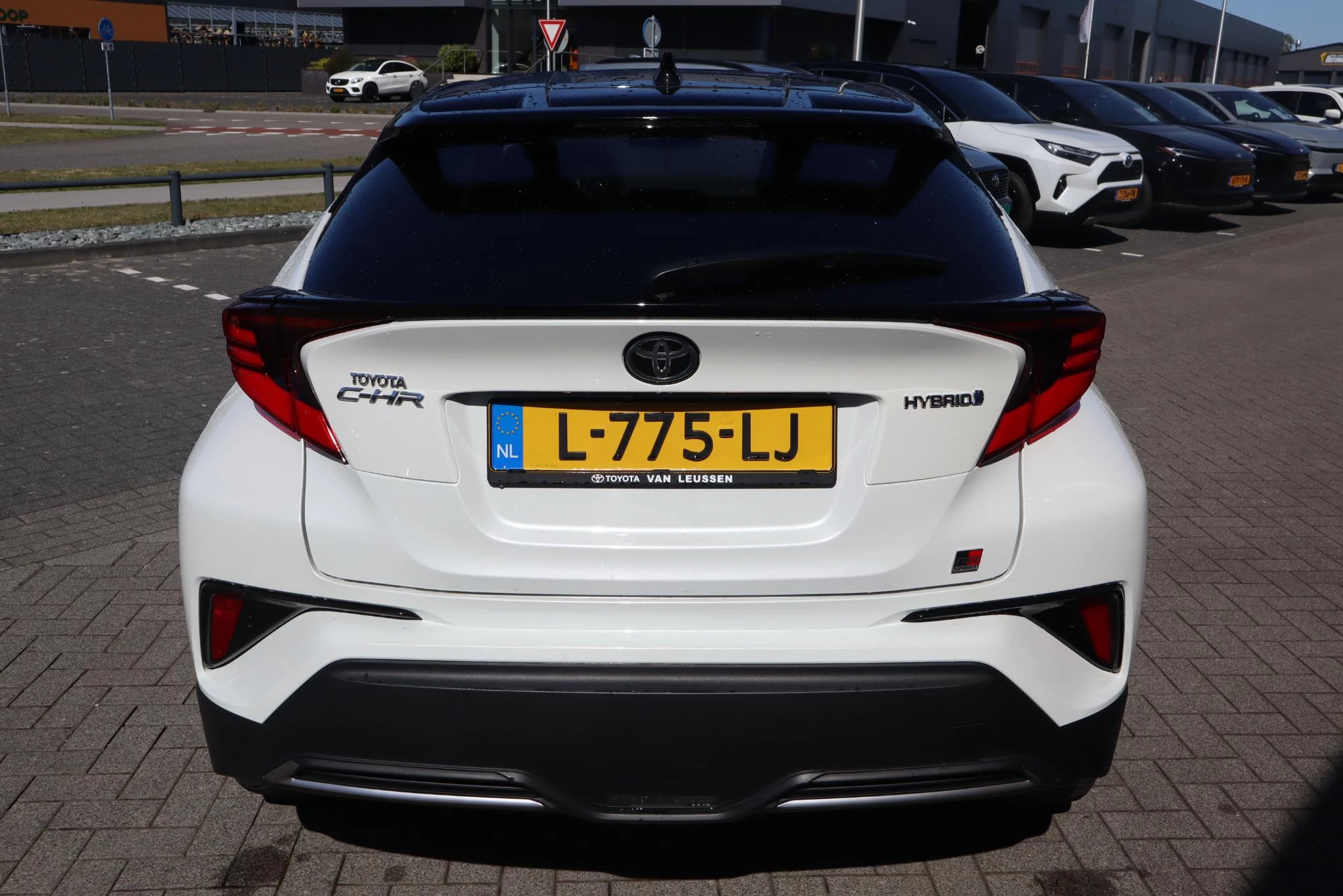 Hoofdafbeelding Toyota C-HR