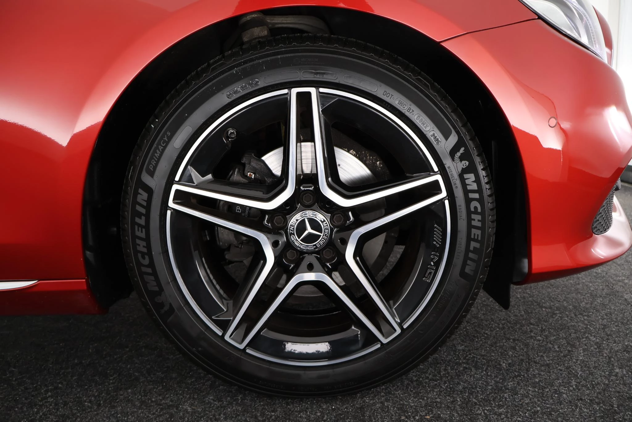 Hoofdafbeelding Mercedes-Benz E-Klasse