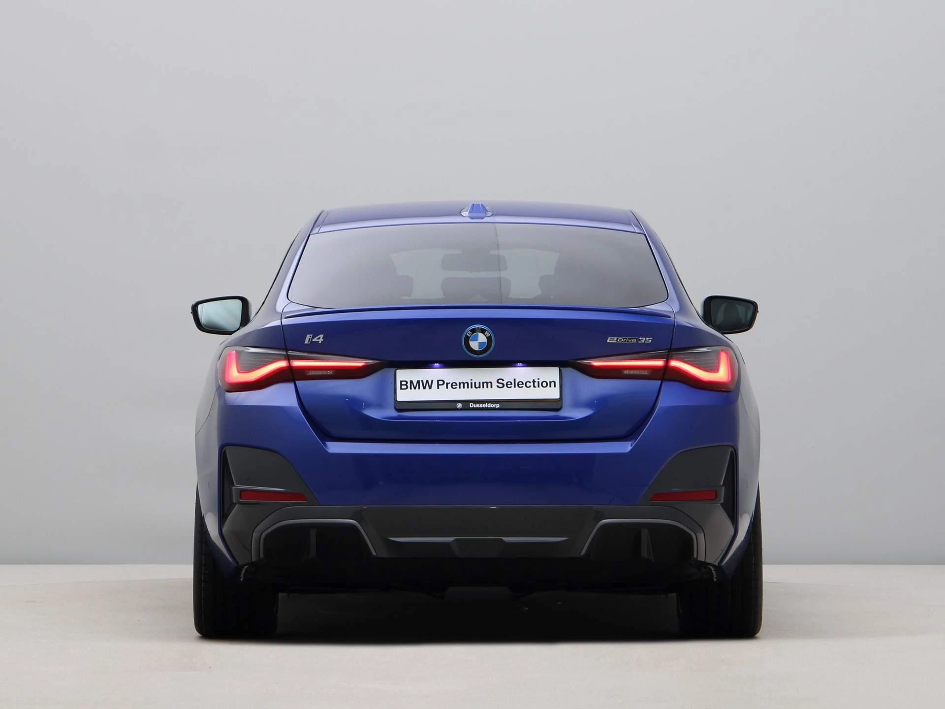 Hoofdafbeelding BMW i4