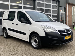 Hoofdafbeelding Peugeot Partner Peugeot Partner 120 1.6 BlueHDi 100pk Automaat Airco Cruise Trekhaak Kastinrichting Parkeerhulp Schuifdeur 1 eigenaar Dealer onderhouden Euro 6 L1 H1 Bestel Servicewagen