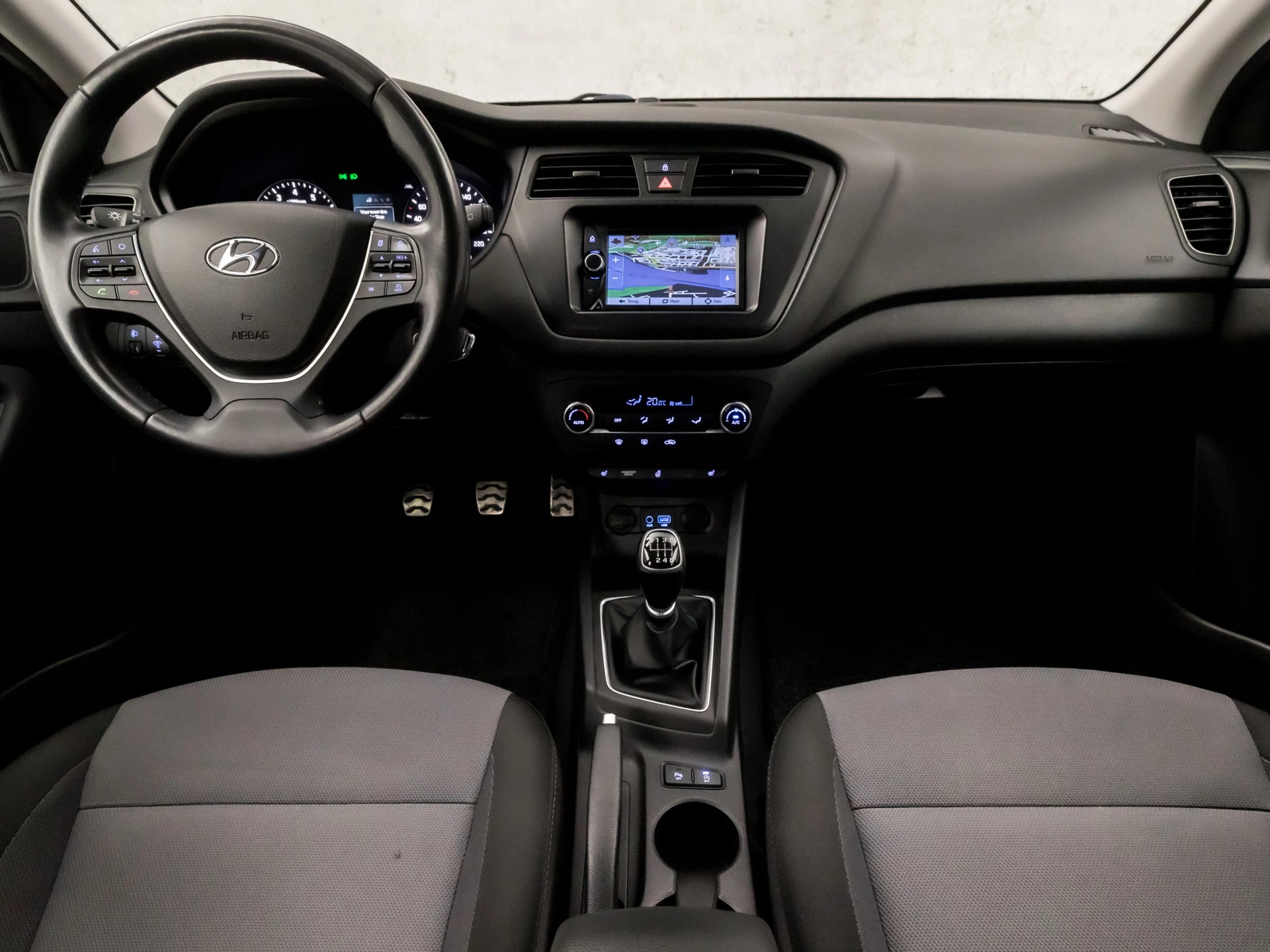 Hoofdafbeelding Hyundai i20