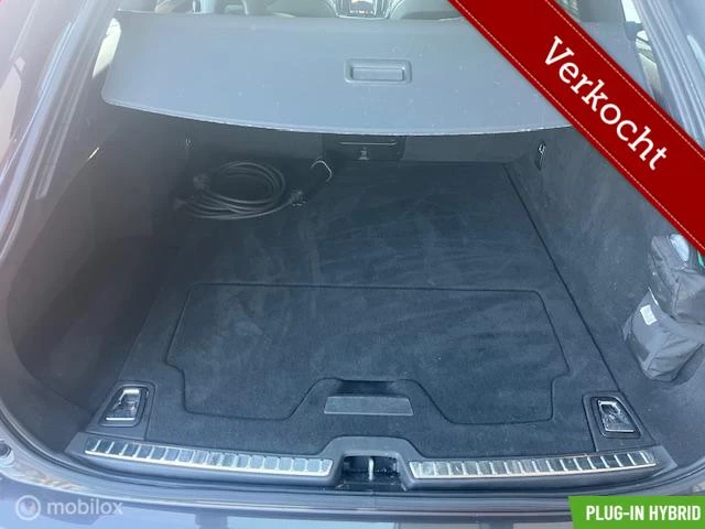 Hoofdafbeelding Volvo V90