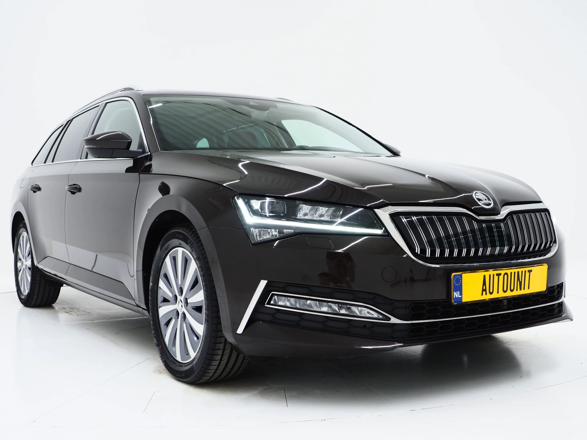 Hoofdafbeelding Škoda Superb