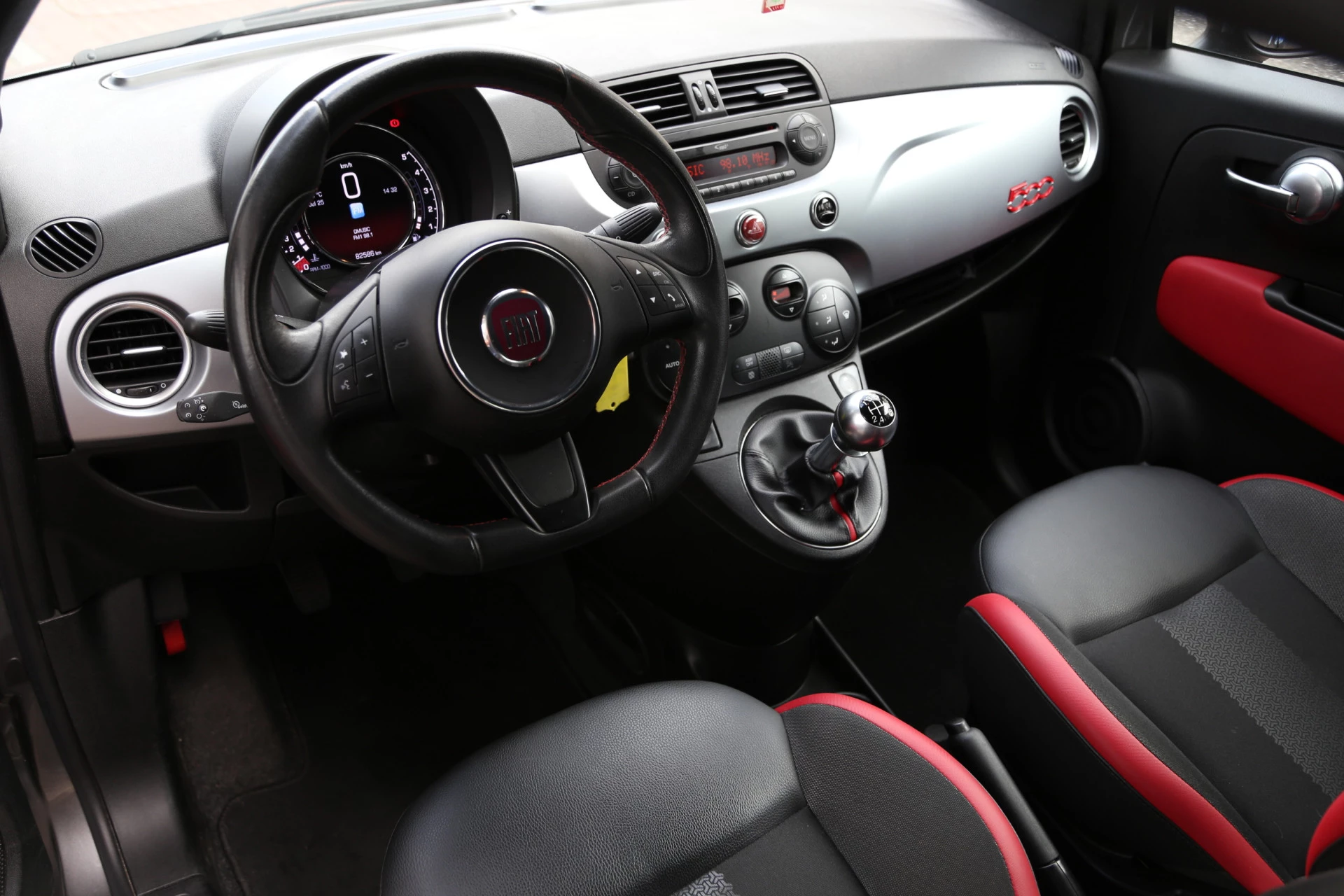 Hoofdafbeelding Fiat 500
