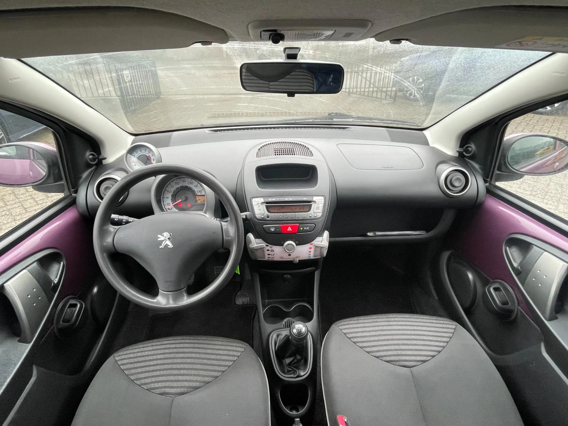 Hoofdafbeelding Peugeot 107