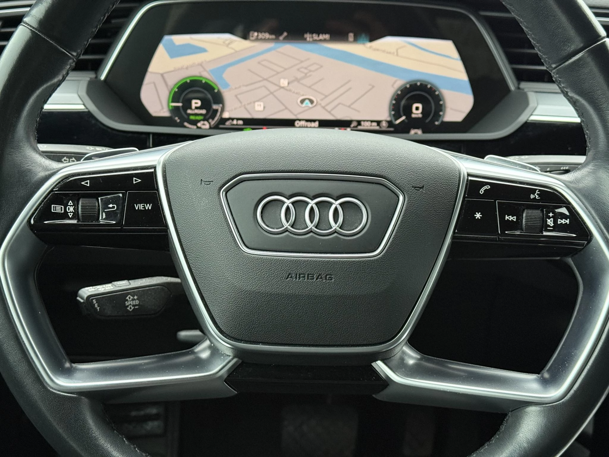 Hoofdafbeelding Audi e-tron