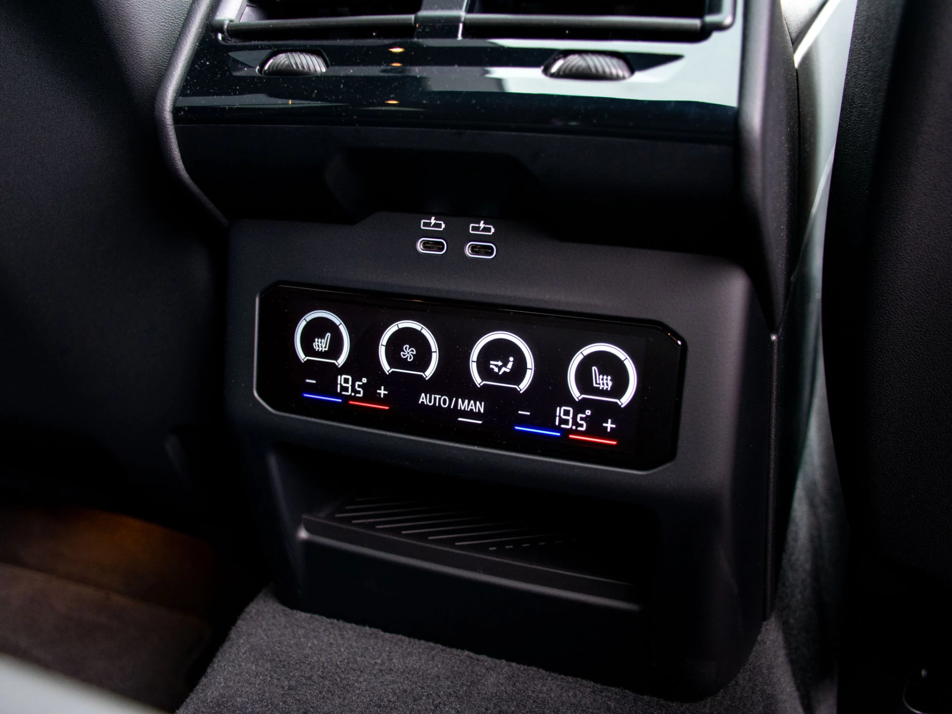 Hoofdafbeelding BMW i5