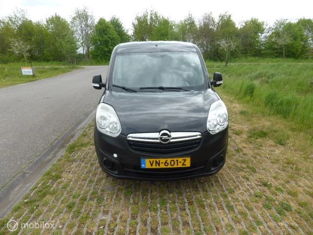 Hoofdafbeelding Opel Combo