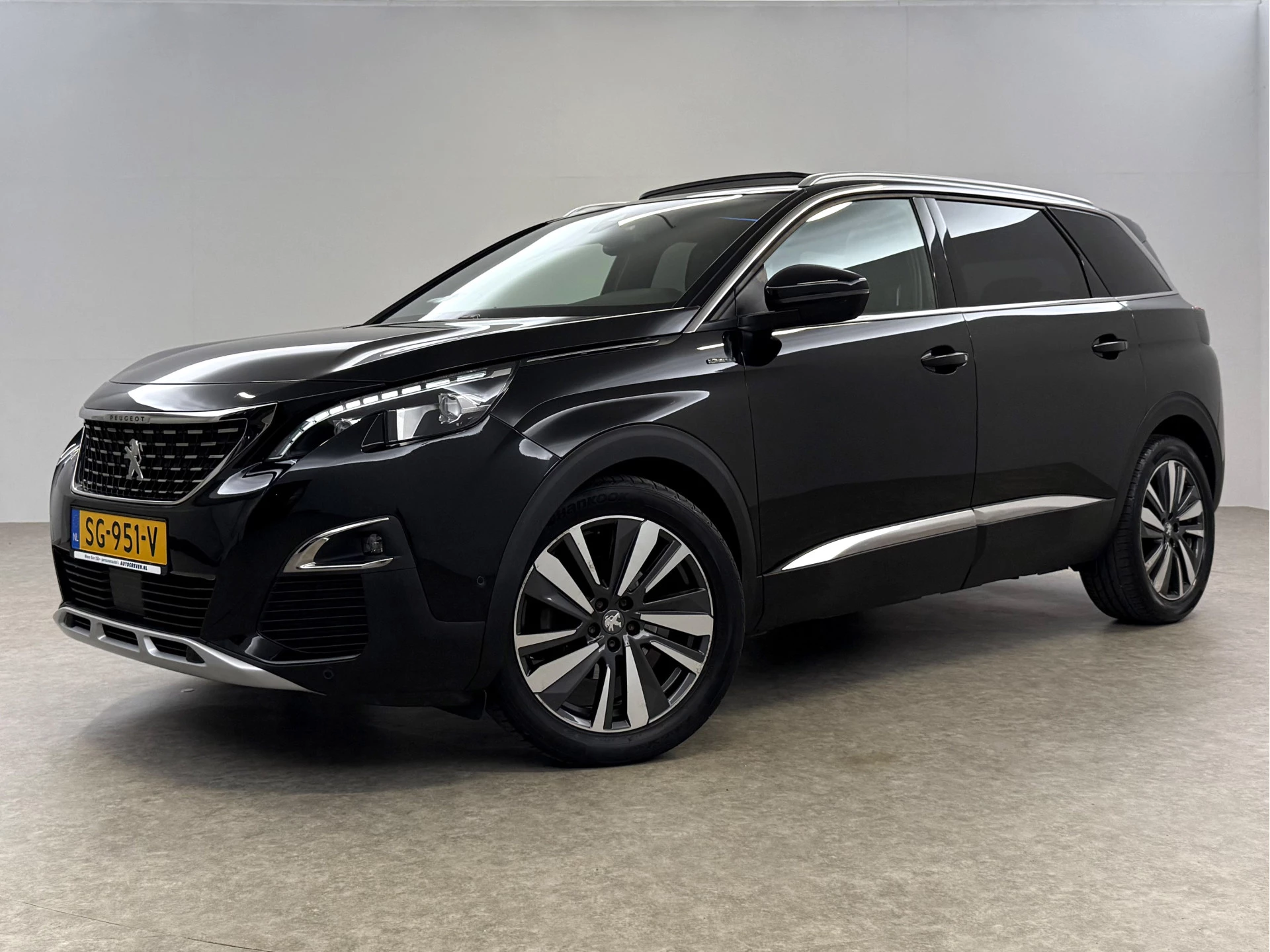 Hoofdafbeelding Peugeot 5008