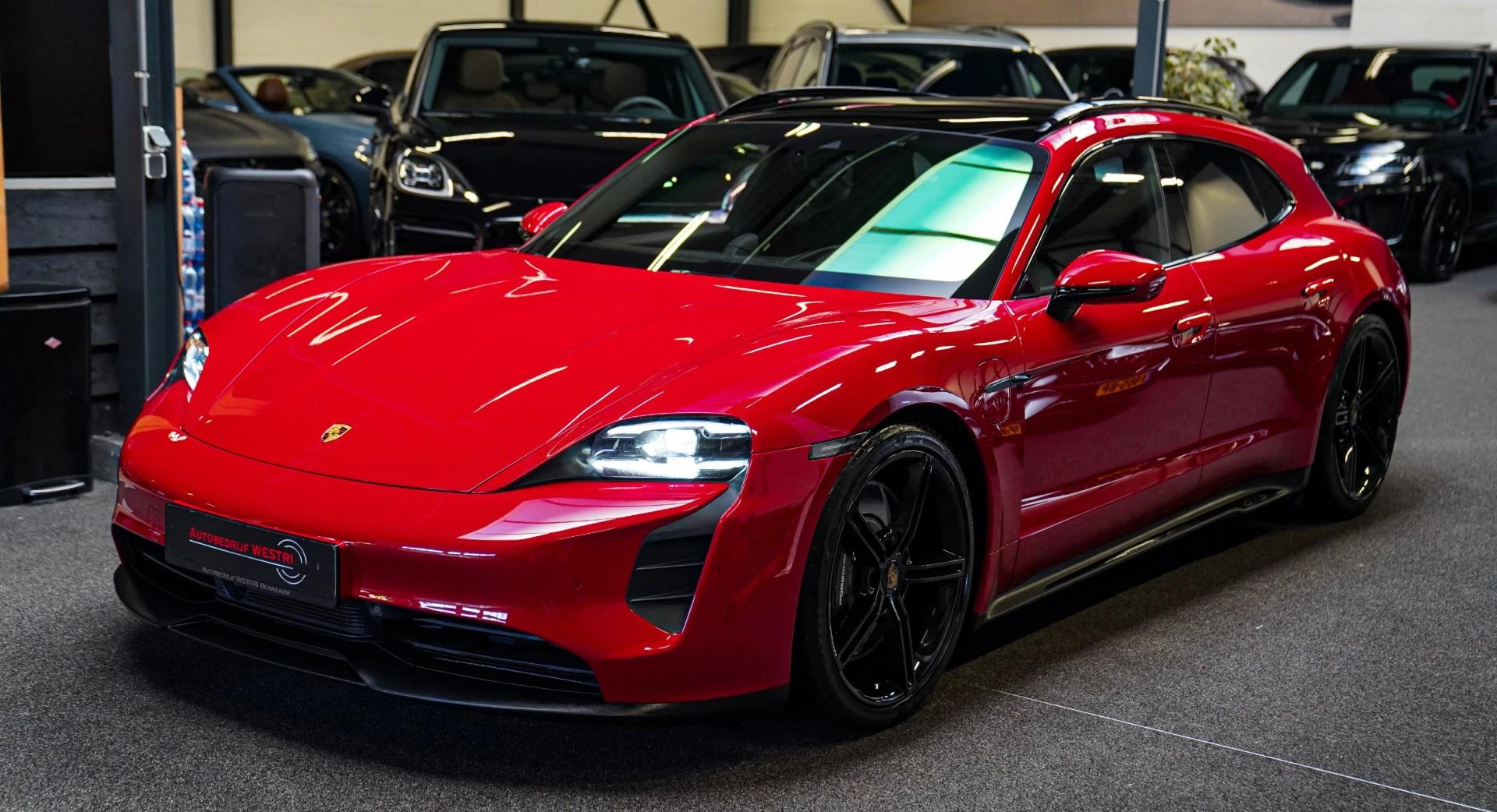 Hoofdafbeelding Porsche Taycan