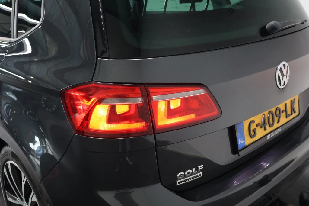 Hoofdafbeelding Volkswagen Golf Sportsvan