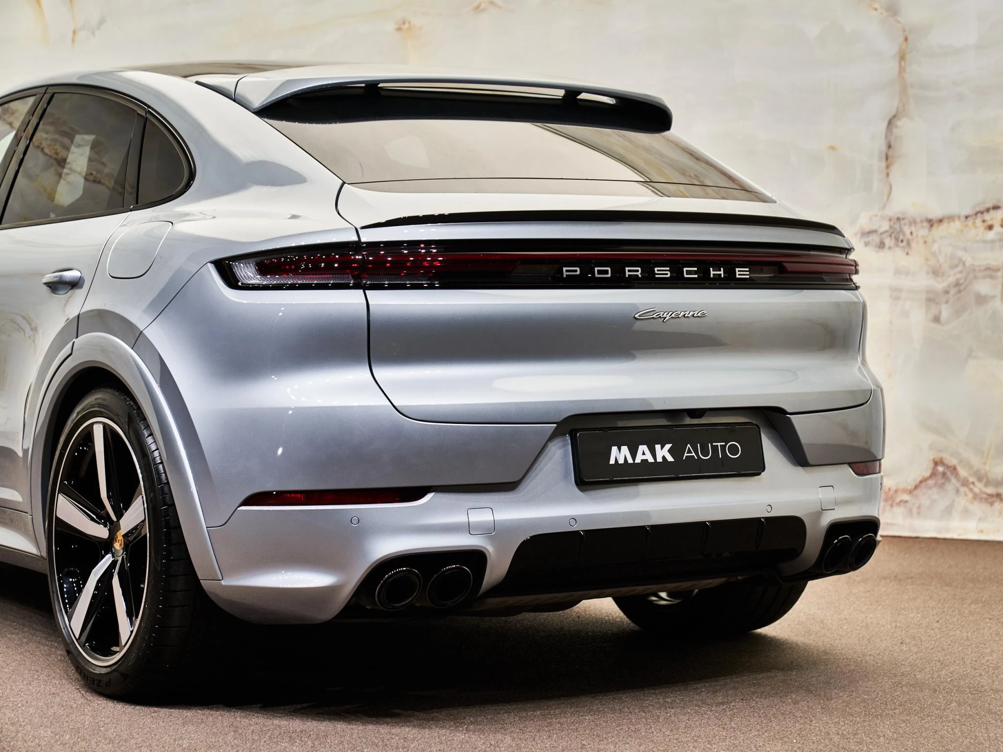Hoofdafbeelding Porsche Cayenne