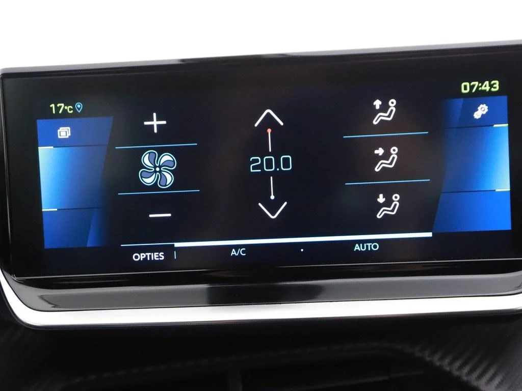 Hoofdafbeelding Peugeot e-2008