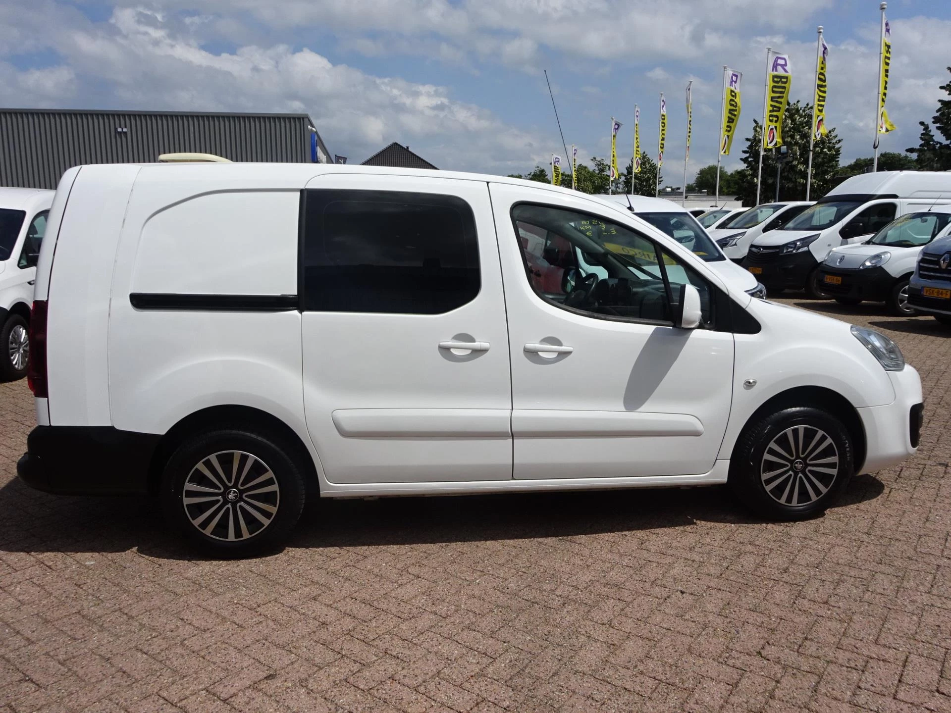 Hoofdafbeelding Peugeot Partner