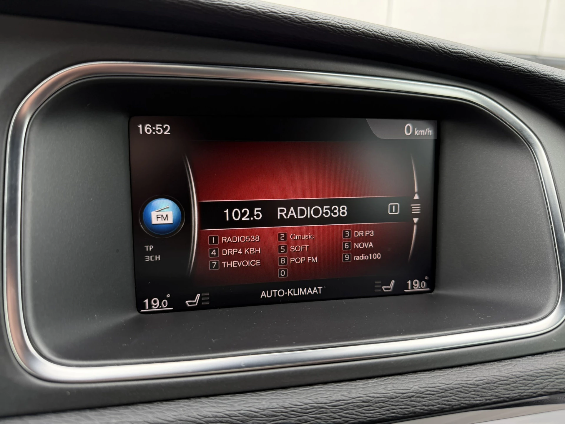 Hoofdafbeelding Volvo V40