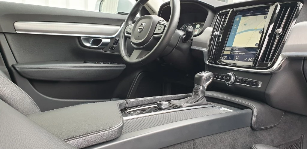 Hoofdafbeelding Volvo V90