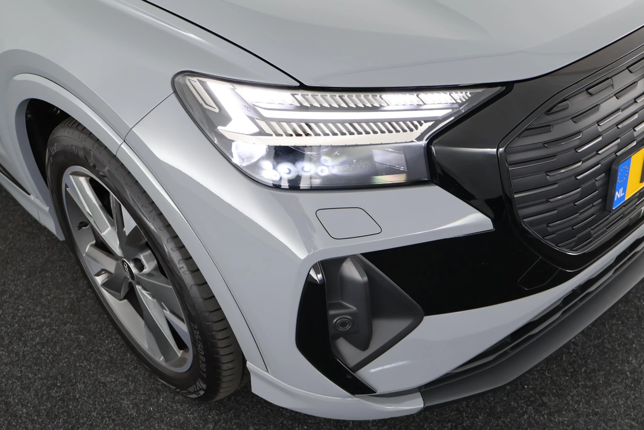 Hoofdafbeelding Audi Q4 Sportback e-tron