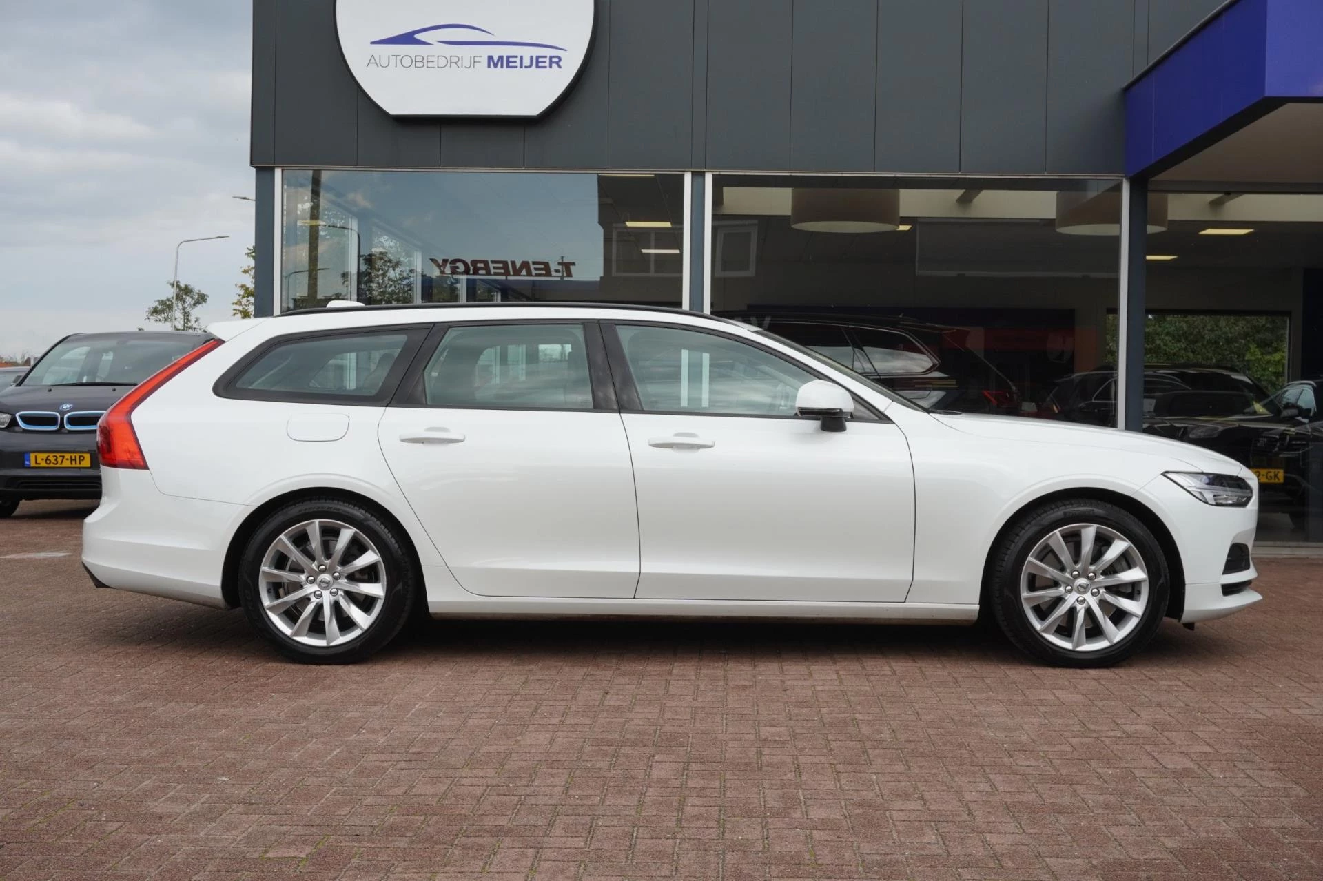 Hoofdafbeelding Volvo V90