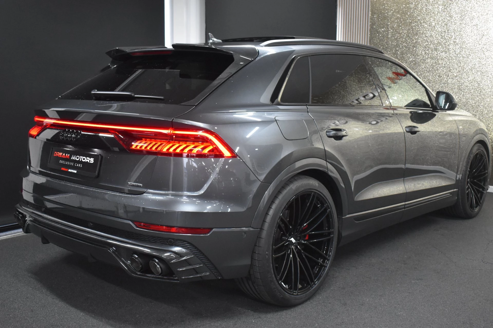 Hoofdafbeelding Audi Q8