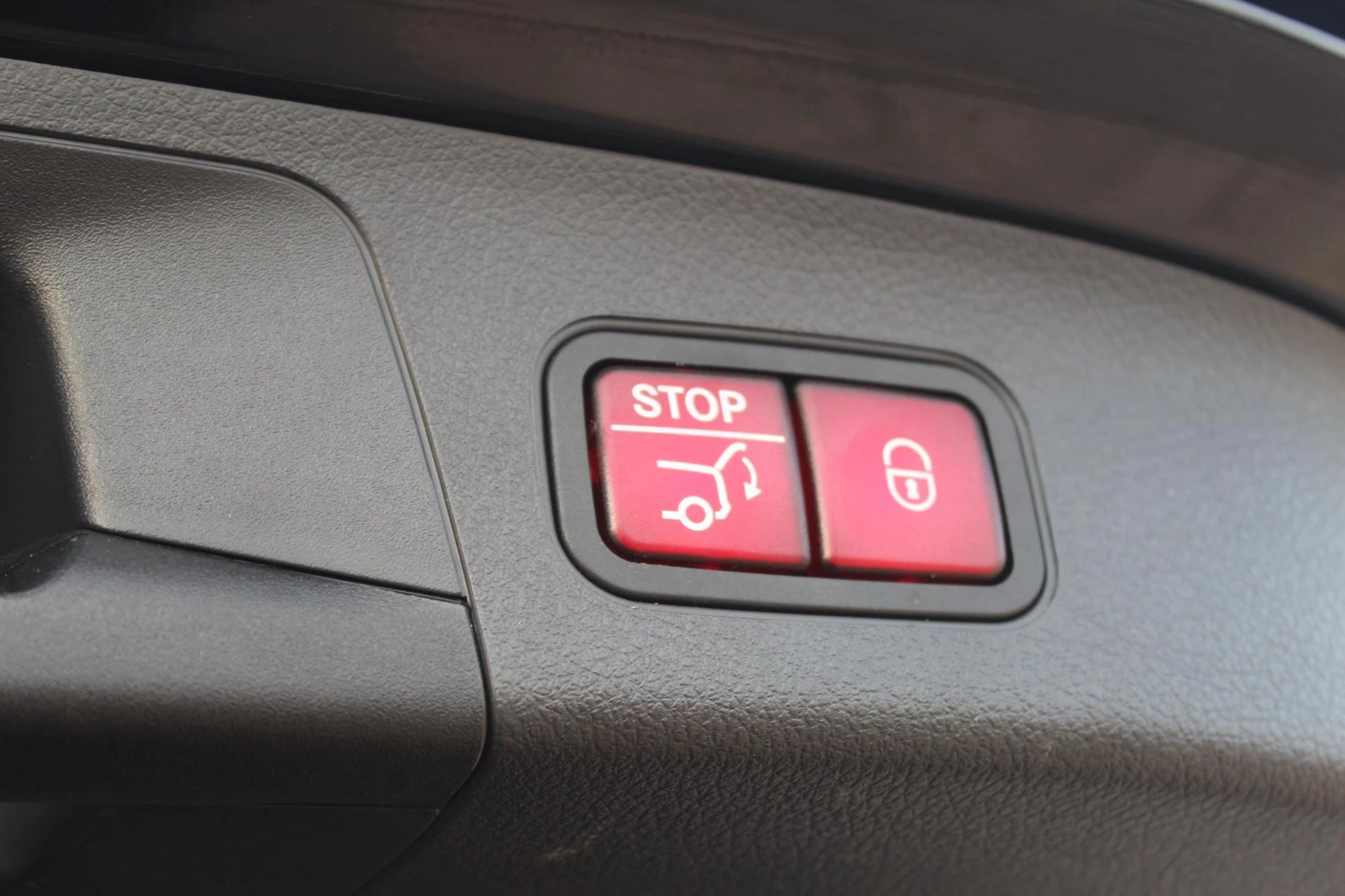 Hoofdafbeelding Mercedes-Benz EQA