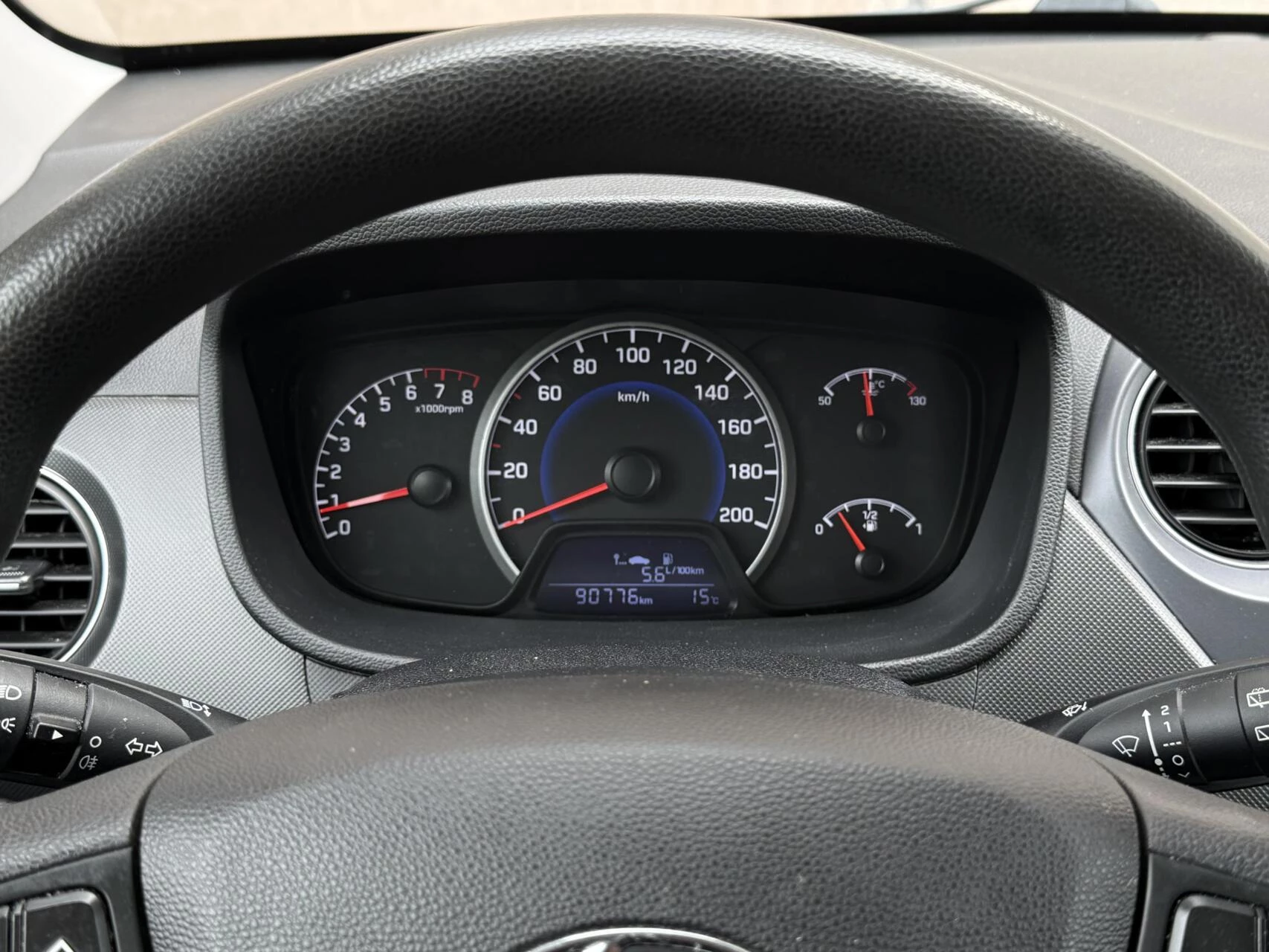Hoofdafbeelding Hyundai i10