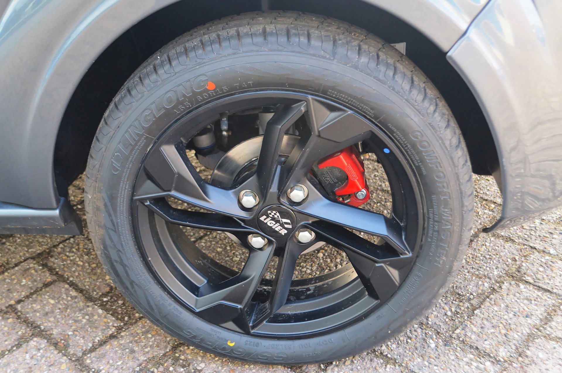 Hoofdafbeelding Ligier Myli