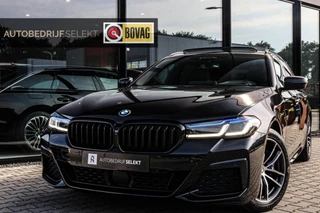 BMW 5-serie Touring 530e xDrive M-SPORT - PANO - TREKHAAK - HARMAN - SOFTCLOSE