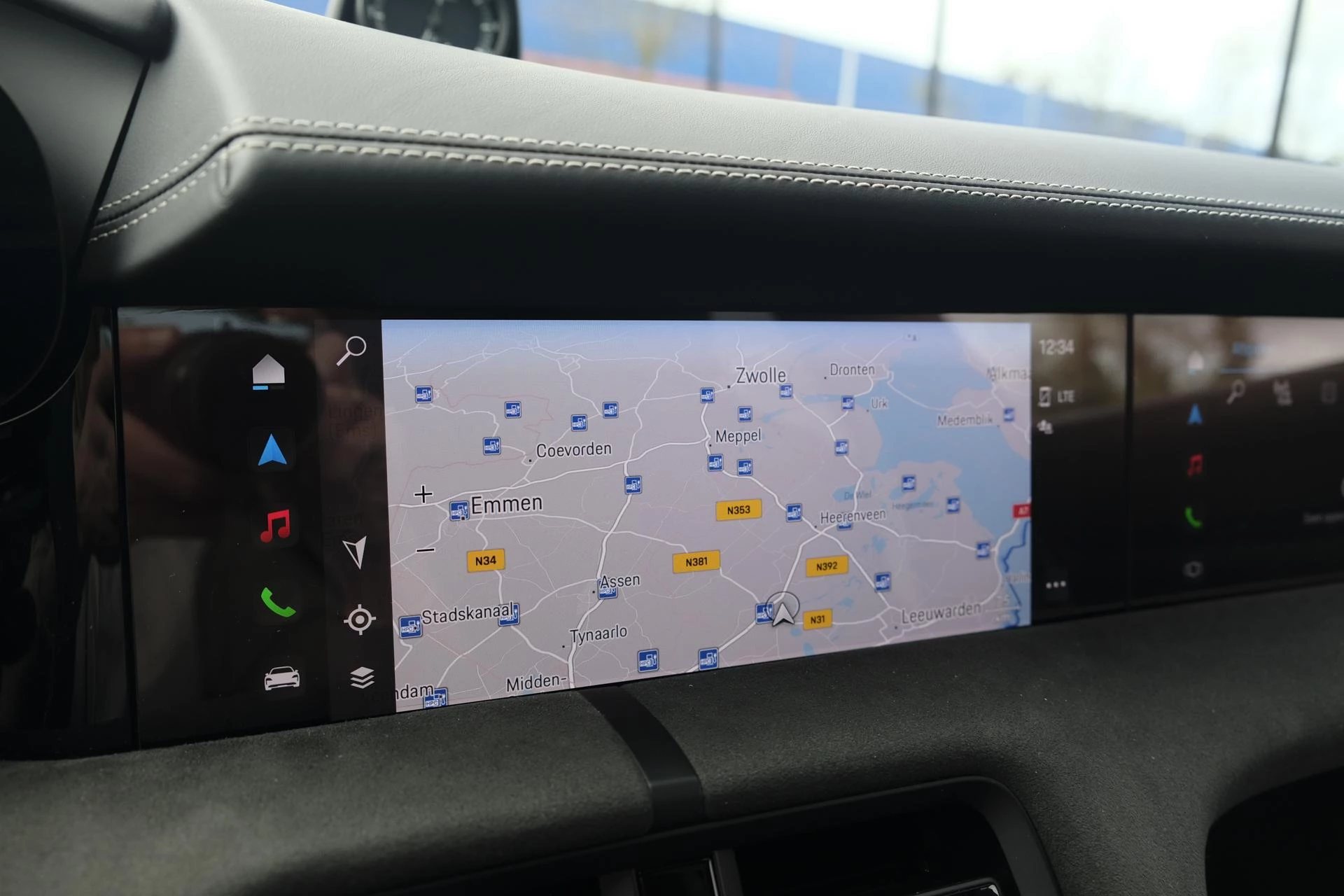 Hoofdafbeelding Porsche Taycan