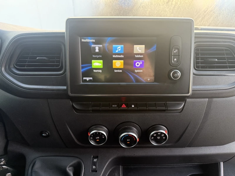 Hoofdafbeelding Renault eMaster