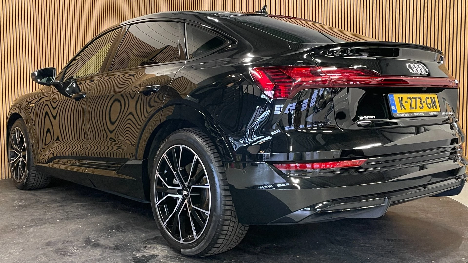 Hoofdafbeelding Audi e-tron